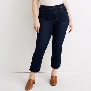 Madewell Curvy Cali Demi-Boot Jeans in Larkspur Wash: TENCEL™ Denim Edition